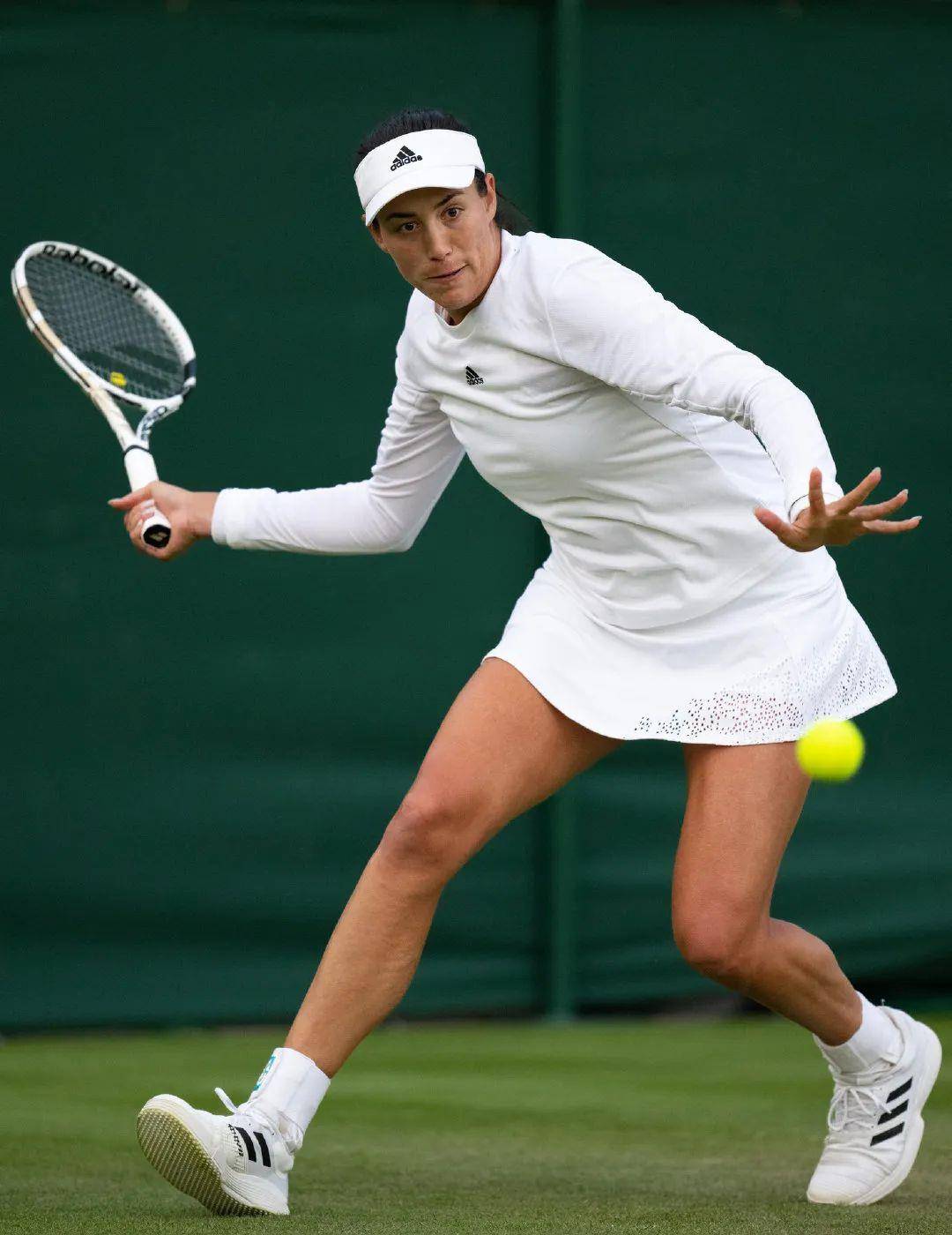 亿德体育网站风云突变巴黎圣日耳曼今晨官宣签约国际米兰关键时刻回应争议，连对手都承认：穆古鲁扎在法国队比赛中大比分领先的简单介绍