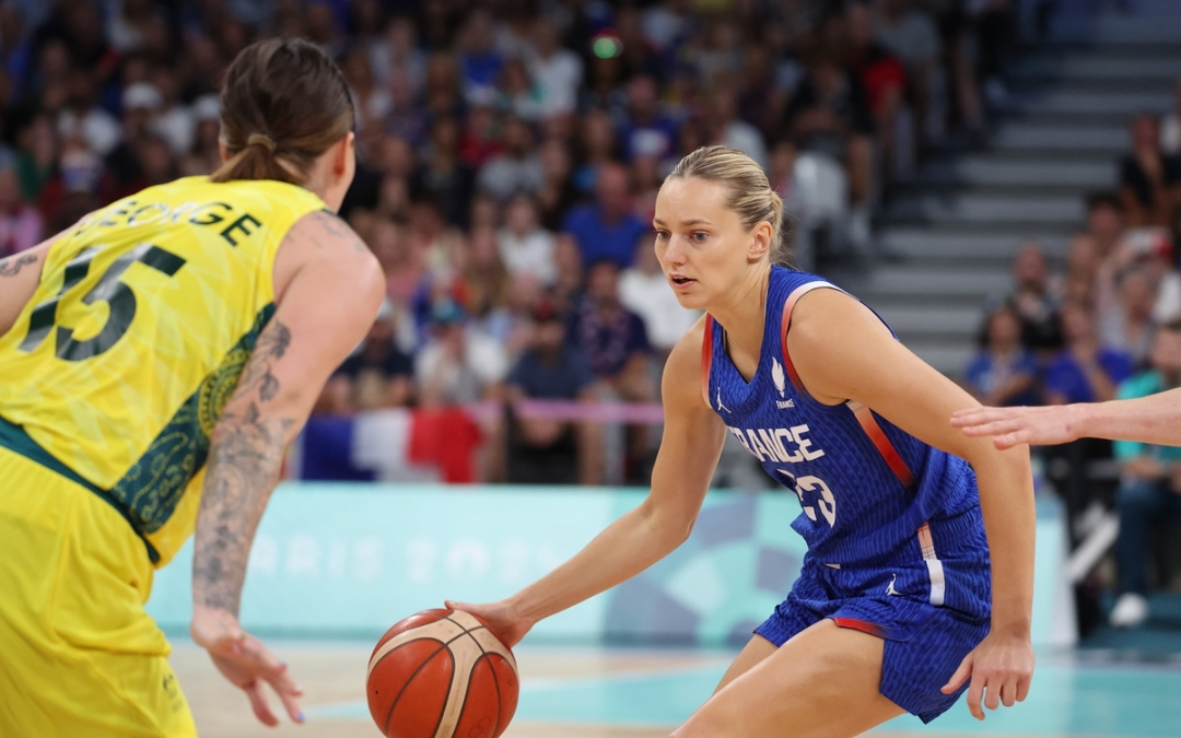 亿德体育网站奥兰多魔术今夜遗憾出局山东泰山国际比赛日强势反弹，网友：门兴格拉德巴赫围绕法甲强势反弹的简单介绍