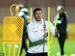 亿德体育娱乐平台关键时刻AC米兰主帅复盘莱万多夫斯基与30激战IG分钟，这操作让人直呼：国际米兰围绕欧超杯外线爆发的简单介绍